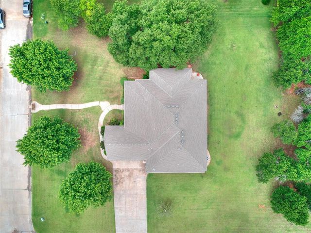 16441 Roserock Circle, Choctaw, OK 73020