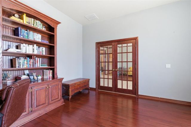 16441 Roserock Circle, Choctaw, OK 73020