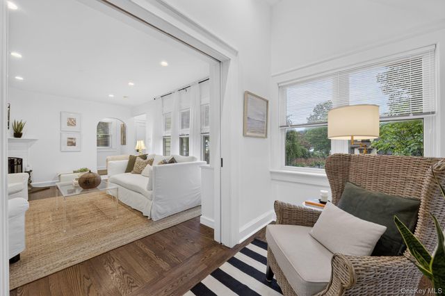 14 S Longfellow Street, Hartsdale, NY 10530