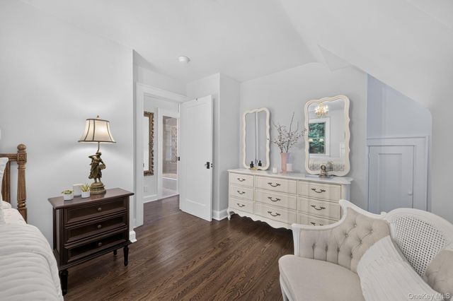 14 S Longfellow Street, Hartsdale, NY 10530