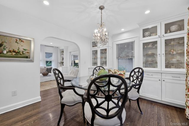 14 S Longfellow Street, Hartsdale, NY 10530