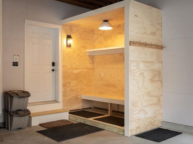 2001 Depot Street, Manchester, VT 05255