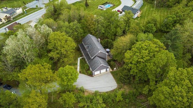 2001 Depot Street, Manchester, VT 05255