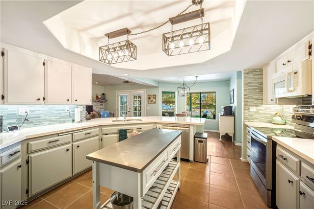 3031 Pebble Beach Avenue, Pahrump, NV 89048