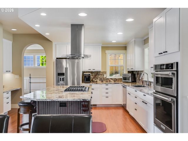 1522 N 4TH Ct, Washougal, WA 98671