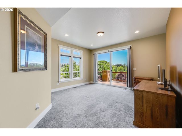 1522 N 4TH Ct, Washougal, WA 98671