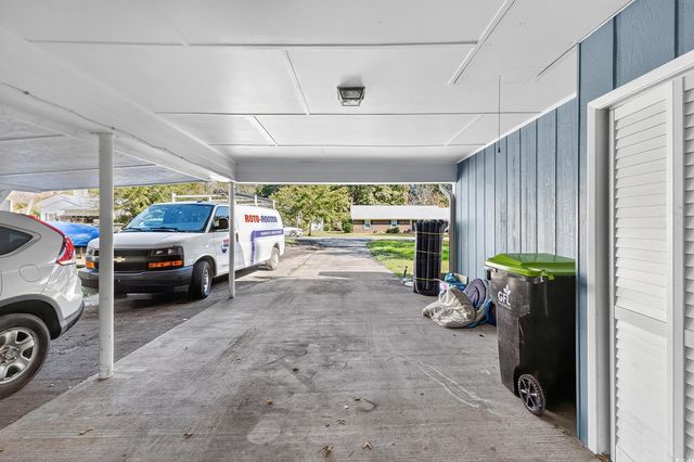 342 Red Fox Rd., Myrtle Beach, SC 29579