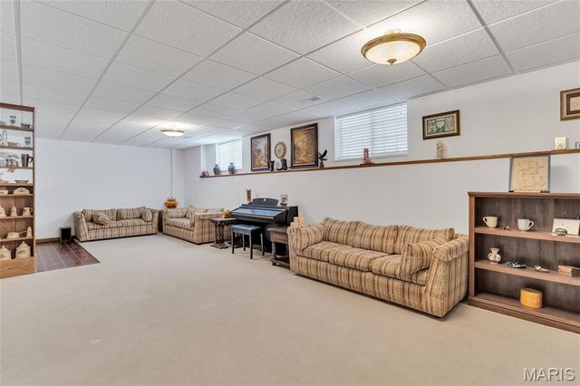 102 Eagle Court, Waterloo, IL 62298