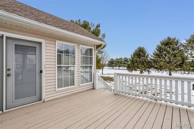 102 Eagle Court, Waterloo, IL 62298