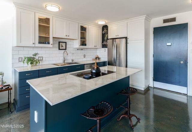 100 N Arlington Avenue 7I, Reno, NV 89501