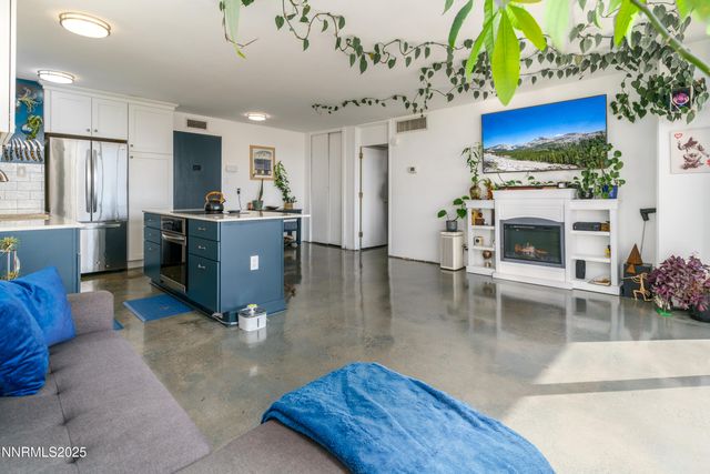 100 N Arlington Avenue 7I, Reno, NV 89501