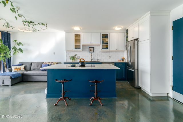 100 N Arlington Avenue 7I, Reno, NV 89501