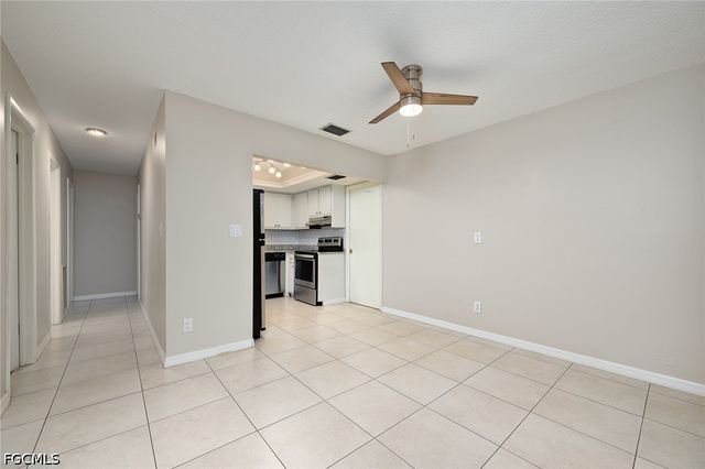 4212 SE 19th PL A, Cape Coral, FL 33904