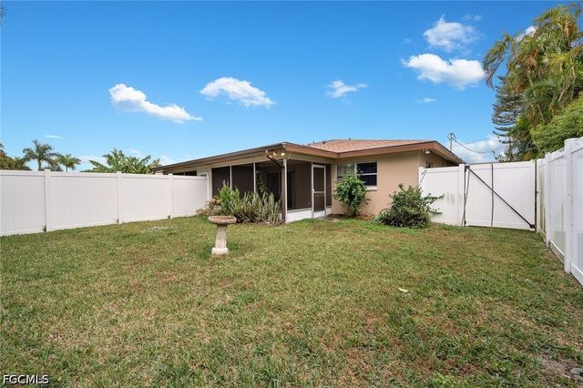 4212 SE 19th PL A, Cape Coral, FL 33904