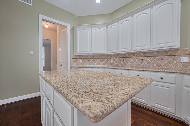 36 Watermill Place, Sugar Land, TX 77479