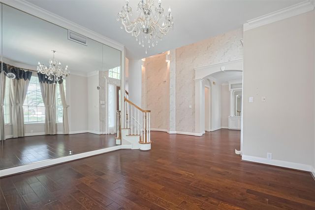 36 Watermill Place, Sugar Land, TX 77479