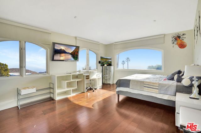 27425 Calicut Road, Malibu, CA 90265