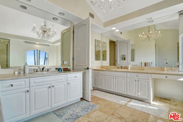 27425 Calicut Road, Malibu, CA 90265