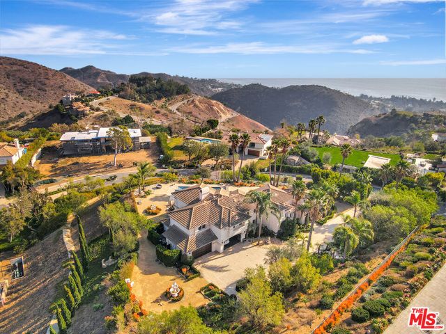 27425 Calicut Road, Malibu, CA 90265