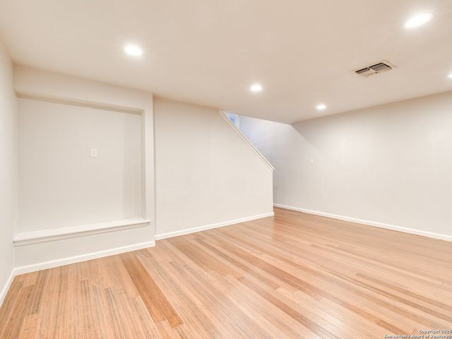100 Lorenz Rd Apt 1504, San Antonio, TX 78209