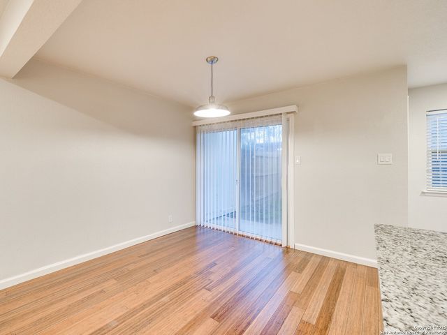 100 Lorenz Rd Apt 1504, San Antonio, TX 78209