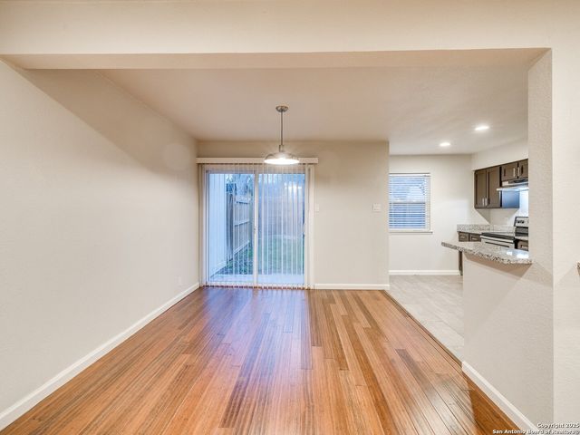 100 Lorenz Rd Apt 1504, San Antonio, TX 78209