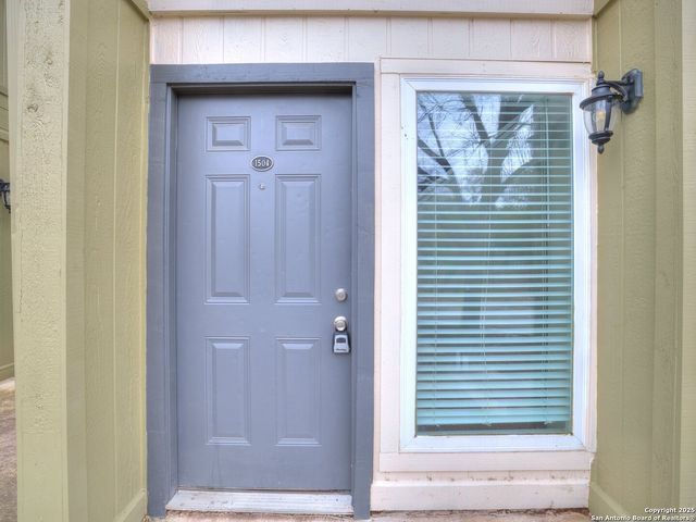 100 Lorenz Rd Apt 1504, San Antonio, TX 78209