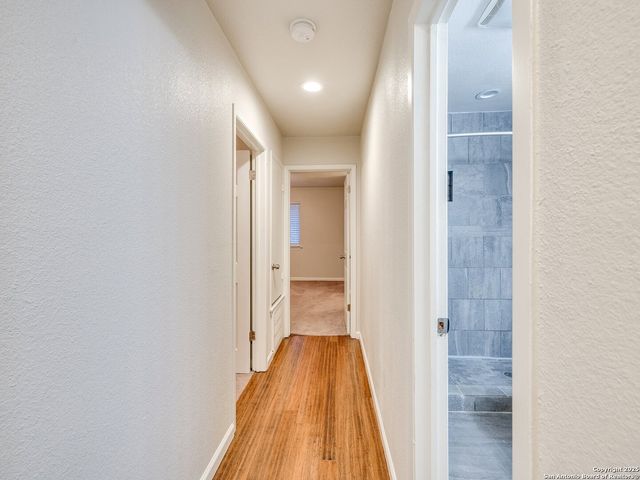 100 Lorenz Rd Apt 1504, San Antonio, TX 78209