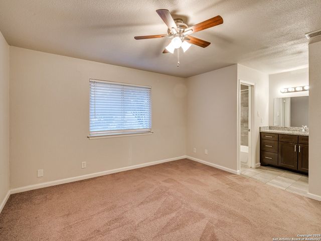 100 Lorenz Rd Apt 1504, San Antonio, TX 78209