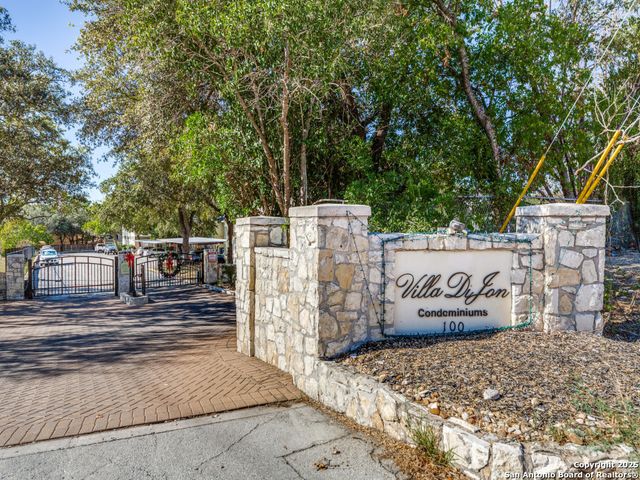 100 Lorenz Rd Apt 1504, San Antonio, TX 78209