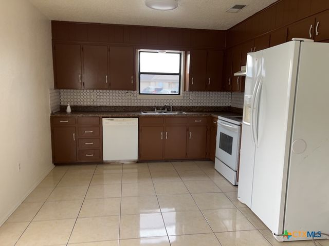 3120 Panhandle Drive, Killeen, TX 76542