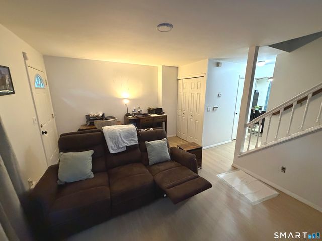 101 Ridge Road 12, Naugatuck, CT 06770