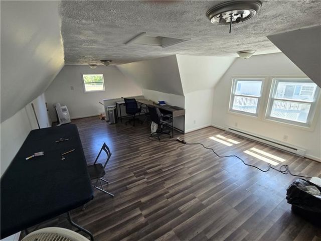 250 N Boundary St, City Of But Sw, PA 16001