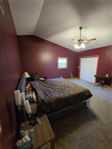 250 N Boundary St, City Of But Sw, PA 16001