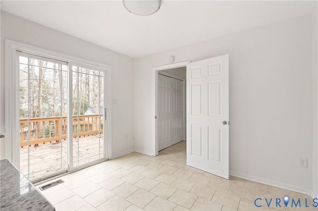 5609 Chatmoss Rd, Midlothian, VA 23112