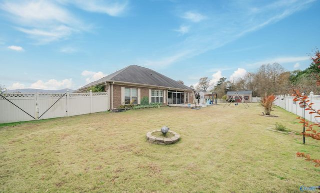 107 Eden Lane, Huntsville, AL 35811