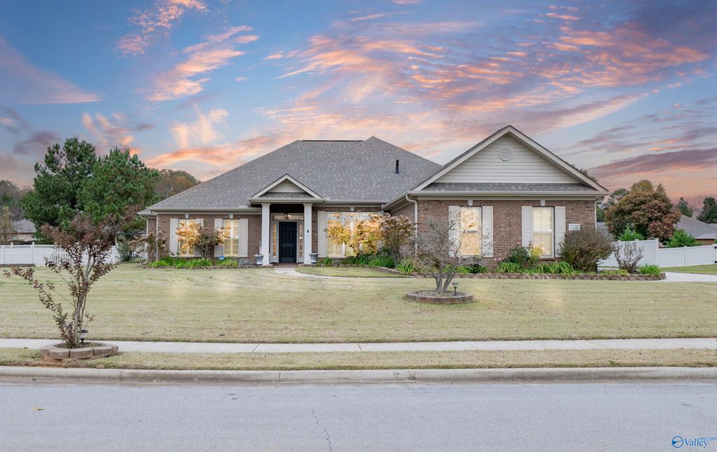 107 Eden Lane, Huntsville, AL 35811