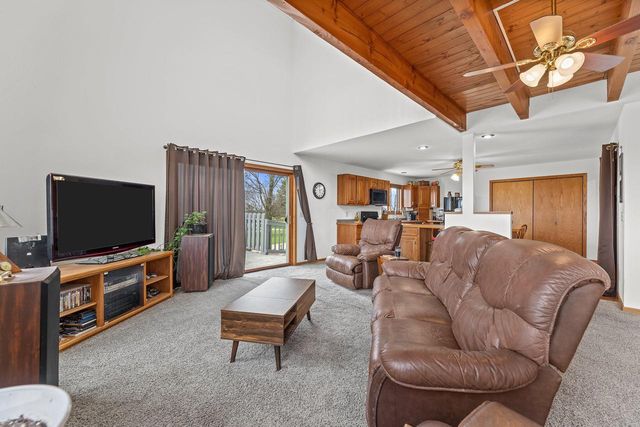 7293 Aurora ROAD, West Bend, WI 53090