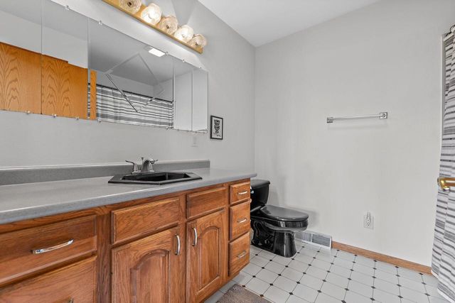 7293 Aurora ROAD, West Bend, WI 53090