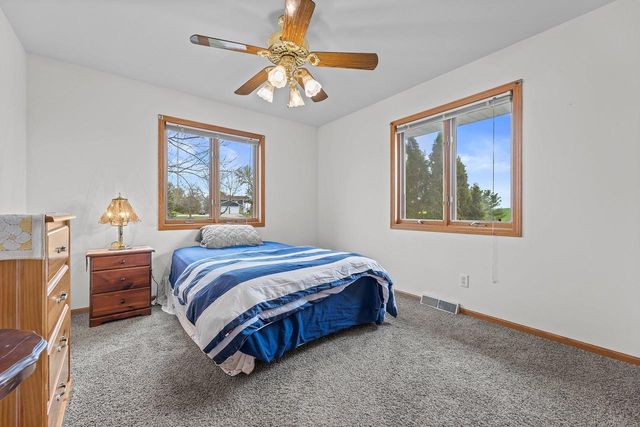 7293 Aurora ROAD, West Bend, WI 53090