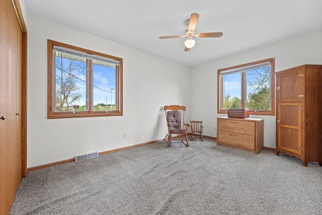 7293 Aurora ROAD, West Bend, WI 53090