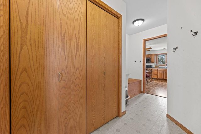 7293 Aurora ROAD, West Bend, WI 53090