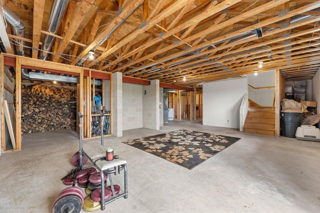 7293 Aurora ROAD, West Bend, WI 53090