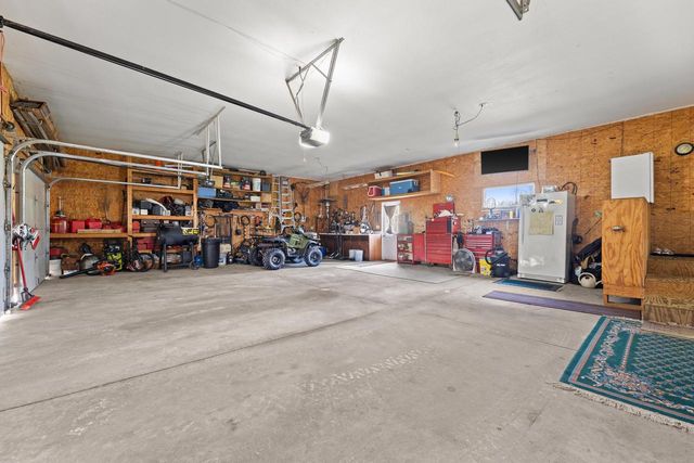 7293 Aurora ROAD, West Bend, WI 53090