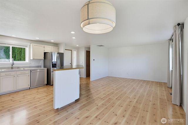 3404 McHugh Place, Enumclaw, WA 98022