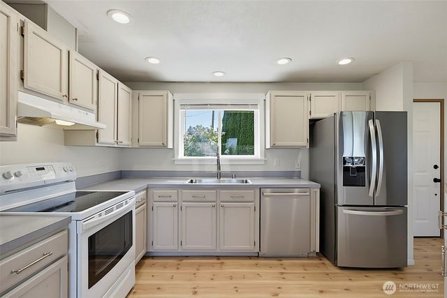 3404 McHugh Place, Enumclaw, WA 98022