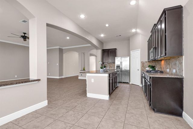 9515 Alabaster Oaks Lane, Humble, TX 77396