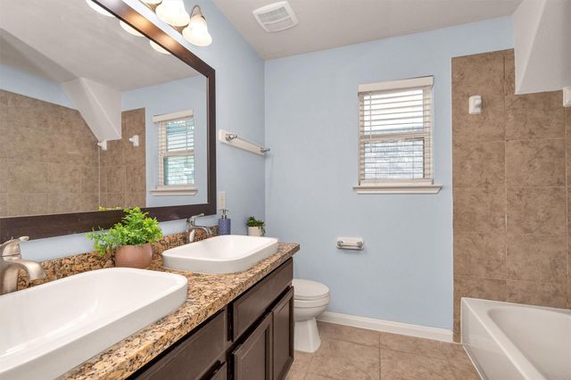 9515 Alabaster Oaks Lane, Humble, TX 77396