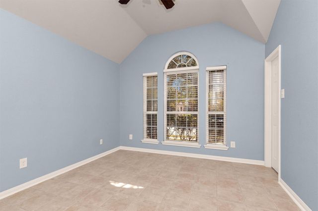 9515 Alabaster Oaks Lane, Humble, TX 77396