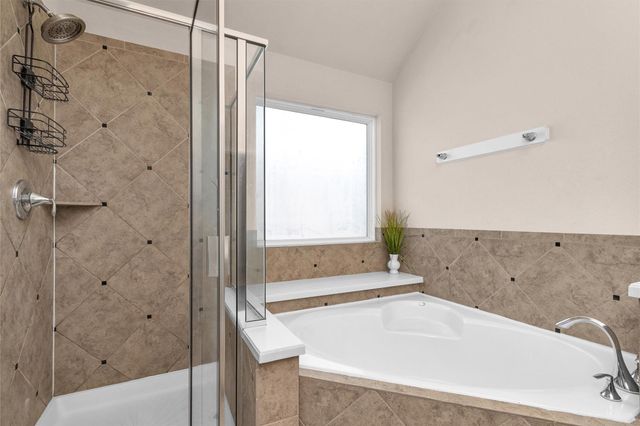 9515 Alabaster Oaks Lane, Humble, TX 77396